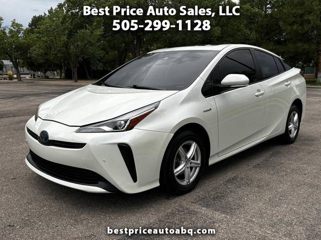 2019 Toyota Prius Limited FWD photo