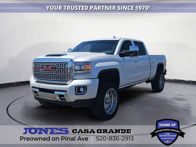 2019 GMC Sierra 2500HD Denali 4WD photo