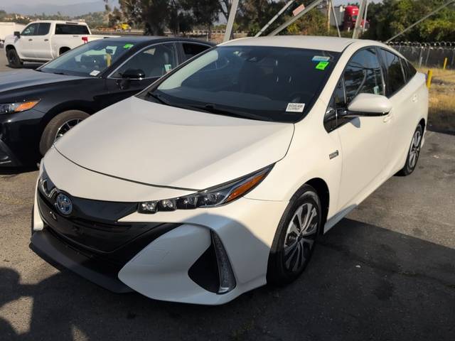 2019 Toyota Prius Prime Premium FWD photo