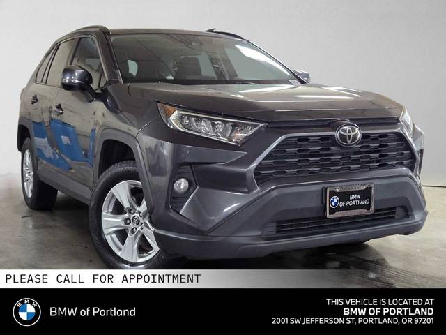 2019 Toyota RAV4 XLE AWD photo