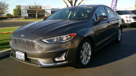 2019 Ford Fusion Energi Titanium FWD photo