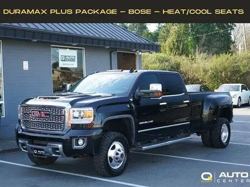 2019 GMC Sierra 3500HD Denali 4WD photo