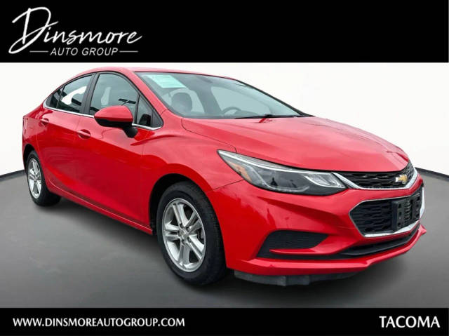 2017 Chevrolet Cruze LT FWD photo