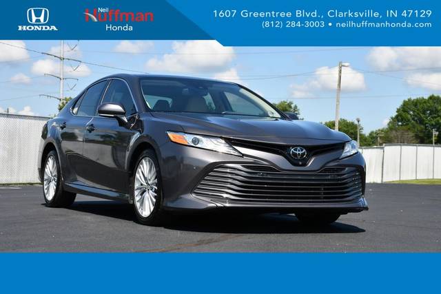 2019 Toyota Camry XLE V6 FWD photo
