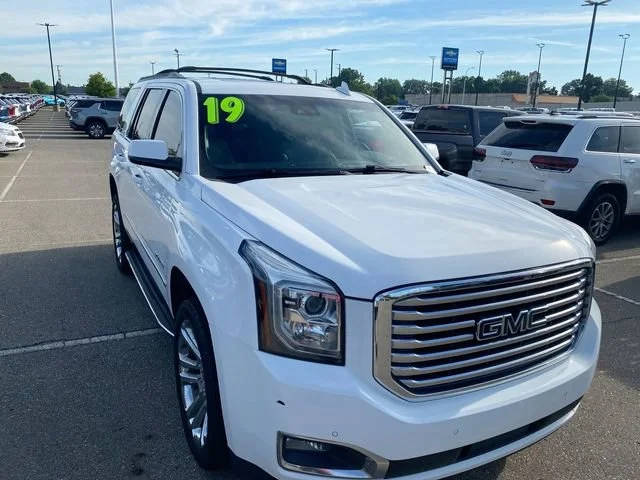 2019 GMC Yukon SLT 4WD photo