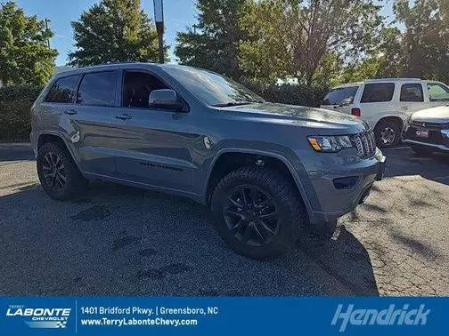 2019 Jeep Grand Cherokee Altitude 4WD photo