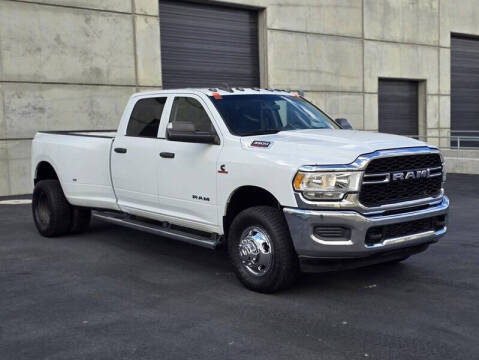 2019 Ram 3500 Tradesman 4WD photo