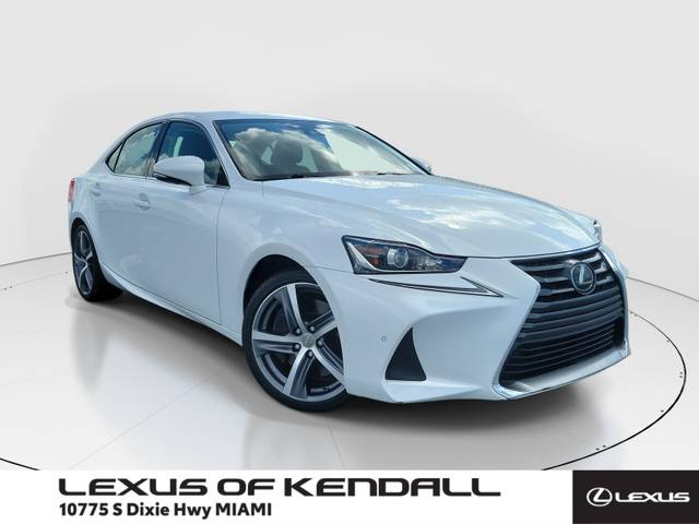2019 Lexus IS IS 300 RWD photo