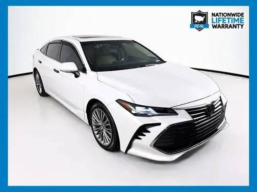 2019 Toyota Avalon Limited FWD photo