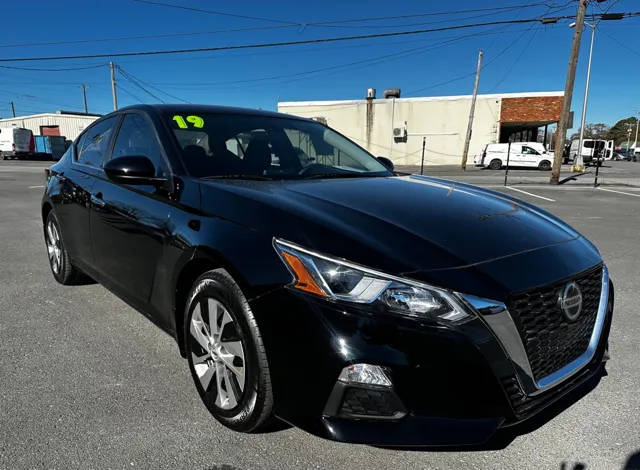 2019 Nissan Altima 2.5 S FWD photo