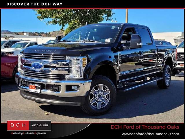 2019 Ford F-250 Super Duty LARIAT 4WD photo