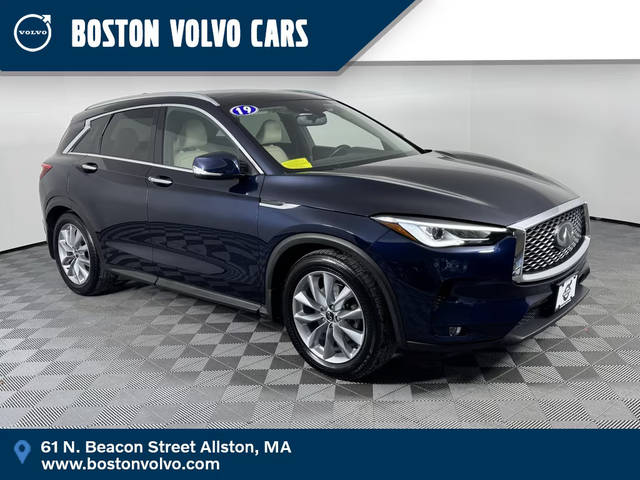2019 Infiniti QX50 LUXE AWD photo