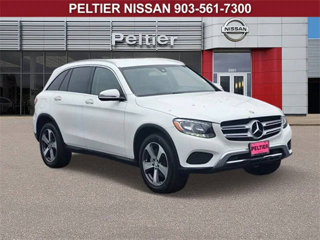 2016 Mercedes-Benz GLC-Class GLC 300 RWD photo