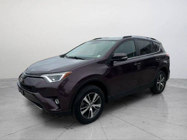 2016 Toyota RAV4 XLE AWD photo