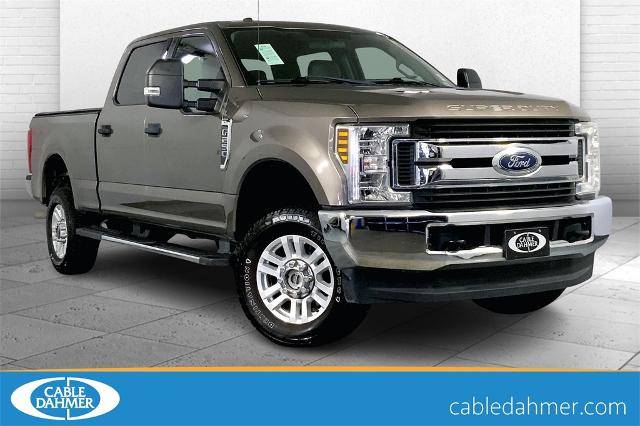 2018 Ford F-250 Super Duty XLT 4WD photo