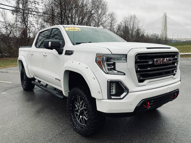 2019 GMC Sierra 1500 AT4 4WD photo
