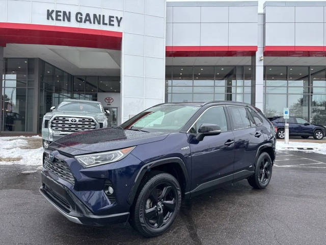 2019 Toyota RAV4 Hybrid XSE AWD photo
