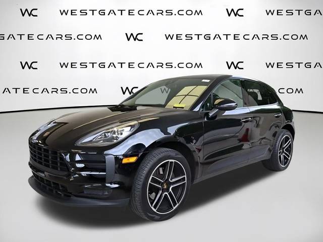 2019 Porsche Macan AWD photo