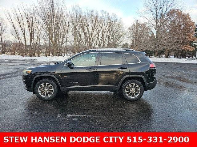 2019 Jeep Cherokee Latitude Plus 4WD photo
