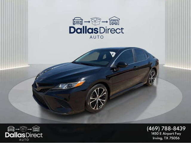 2019 Toyota Camry SE FWD photo