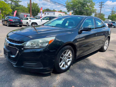 2015 Chevrolet Malibu LT FWD photo