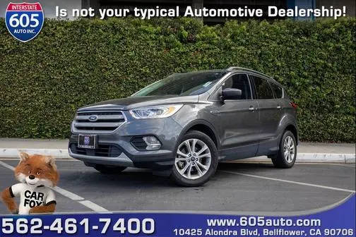 2019 Ford Escape SEL FWD photo