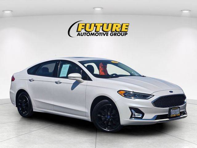 2019 Ford Fusion Energi Titanium FWD photo