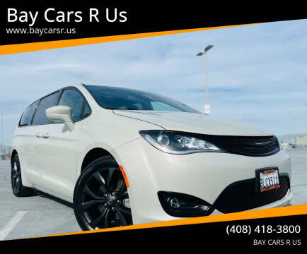 2019 Chrysler Pacifica Minivan Touring Plus FWD photo