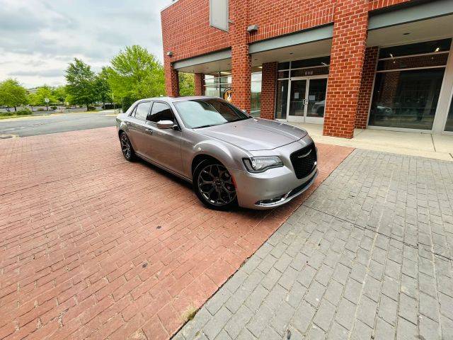 2018 Chrysler 300 300S RWD photo