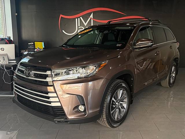 2019 Toyota Highlander XLE AWD photo