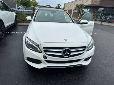 2016 Mercedes-Benz C-Class C 300 RWD photo