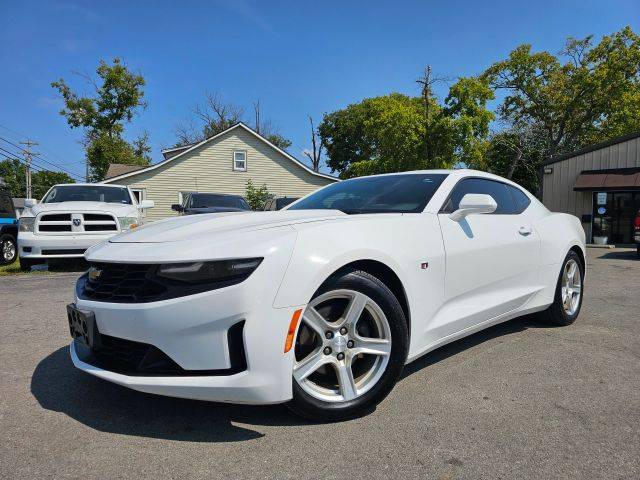 2019 Chevrolet Camaro 2LT RWD photo