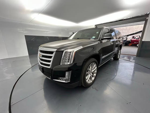 2019 Cadillac Escalade ESV Premium Luxury 4WD photo