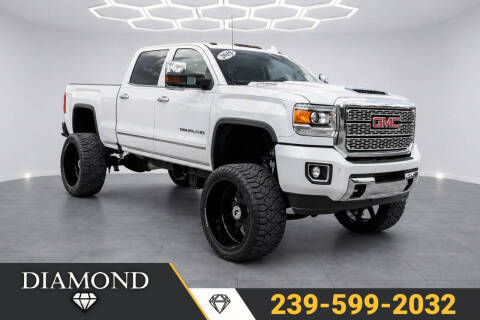 2019 GMC Sierra 2500HD Denali 4WD photo