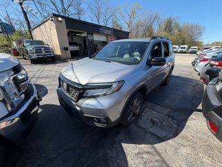 2019 Honda Passport Touring AWD photo