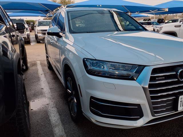 2019 Audi Q7 Premium Plus AWD photo