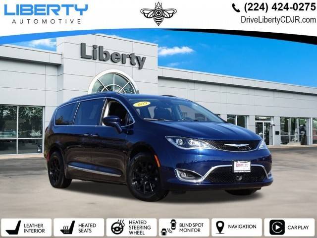 2019 Chrysler Pacifica Minivan Touring L Plus FWD photo