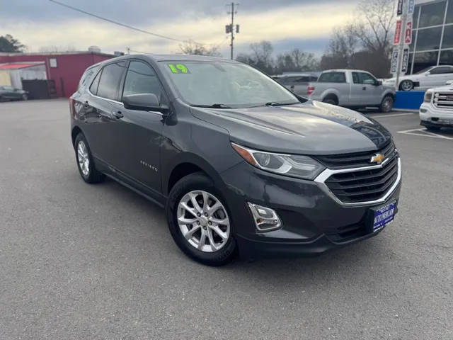 2019 Chevrolet Equinox LT FWD photo