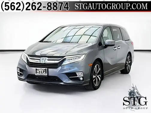 2019 Honda Odyssey Elite FWD photo