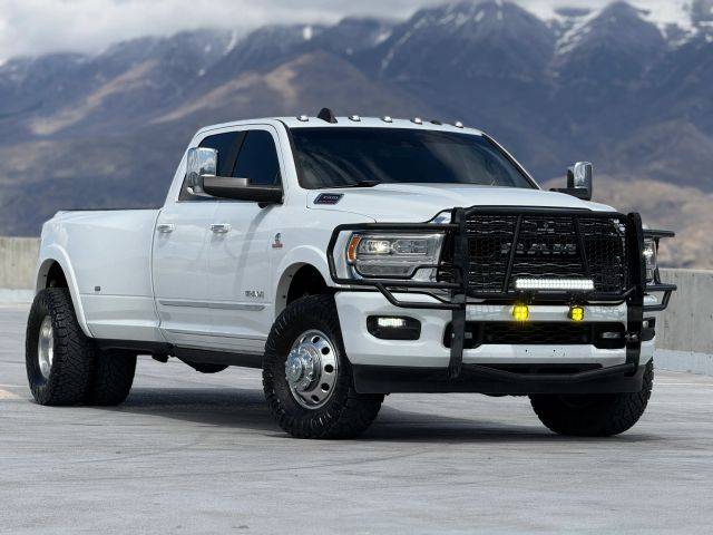 2019 Ram 3500 Limited 4WD photo