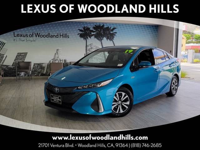 2019 Toyota Prius Prime Premium FWD photo