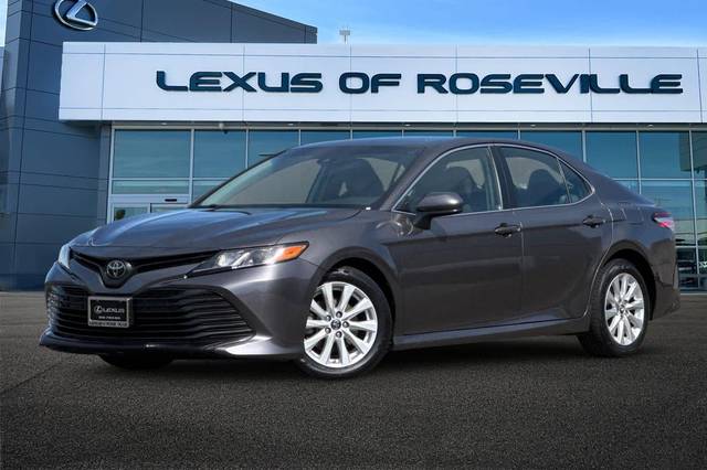 2018 Toyota Camry LE FWD photo