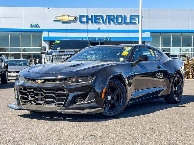2019 Chevrolet Camaro 1LT RWD photo