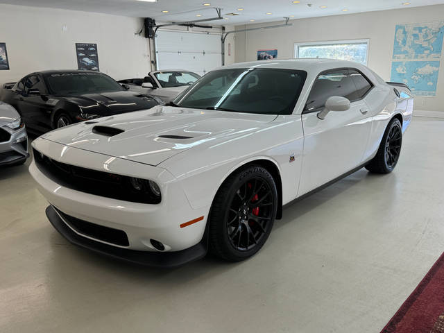 2019 Dodge Challenger R/T Scat Pack RWD photo