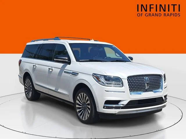 2019 Lincoln Navigator L Reserve 4WD photo
