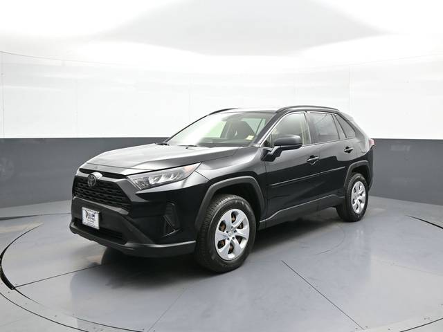 2019 Toyota RAV4 LE AWD photo