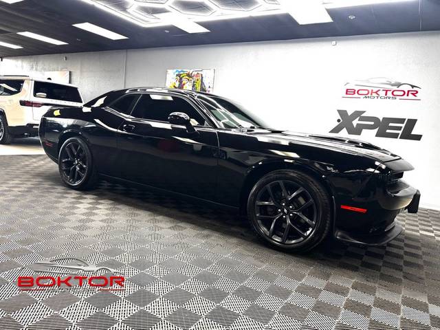 2019 Dodge Challenger GT RWD photo