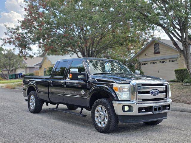 2015 Ford F-250 Super Duty Lariat 4WD photo