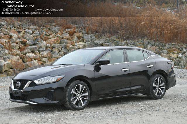 2019 Nissan Maxima S FWD photo