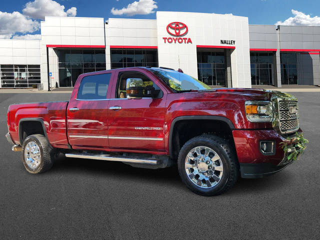 2019 GMC Sierra 2500HD Denali 4WD photo